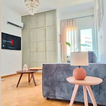 Stylish Artistic Flat With View, Three Min To Metro Apartment เอเธนส์ ภายนอก รูปภาพ